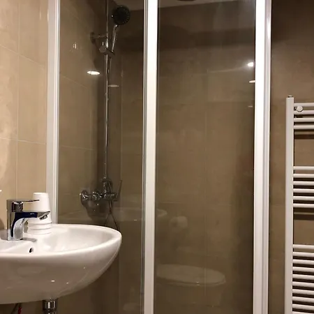 White 2 Шиофок